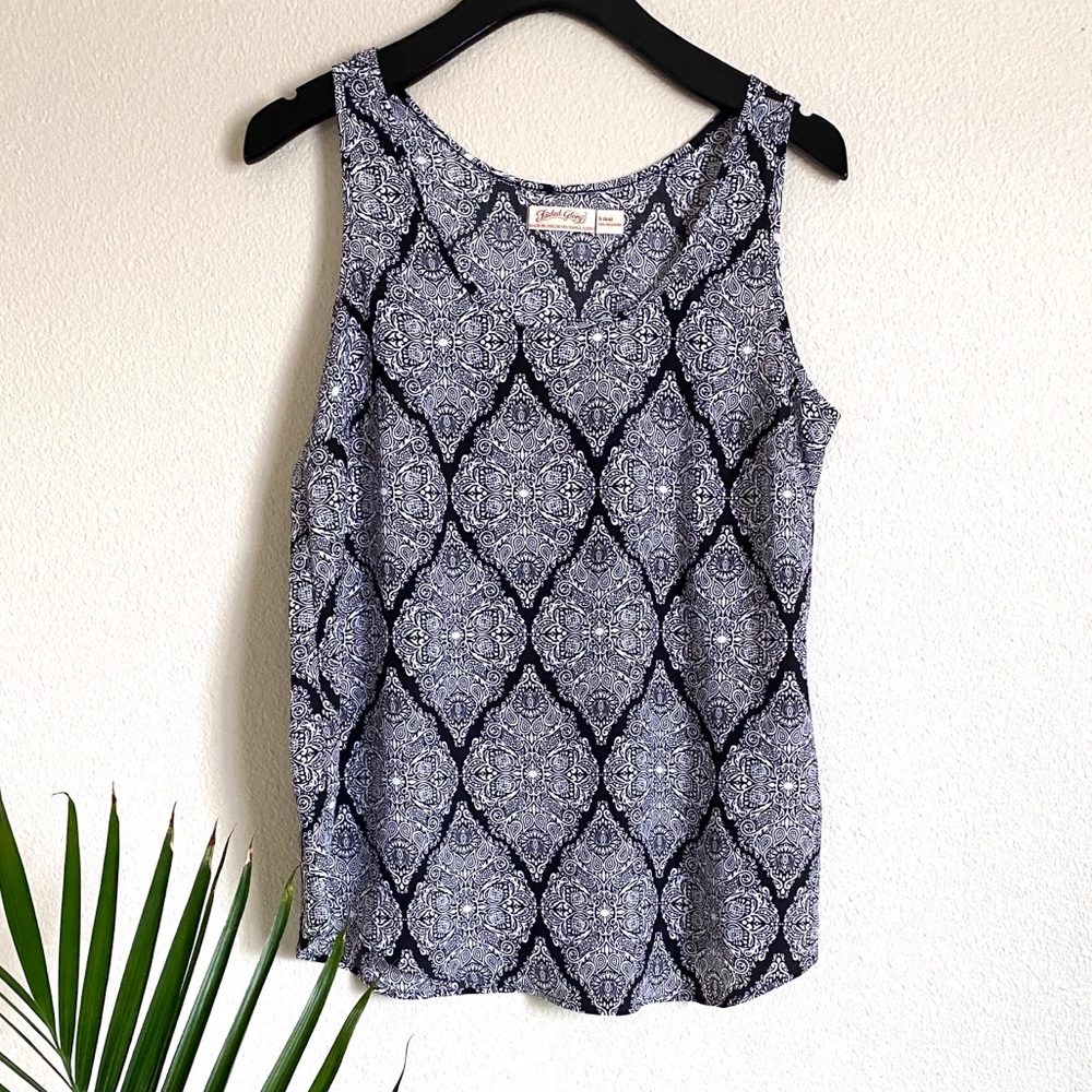 NWOT Black & White Top